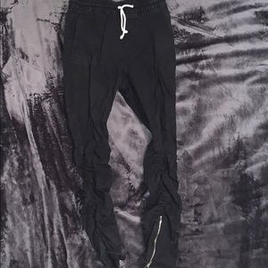 COPY - Men’s H&M Divided jean joggers